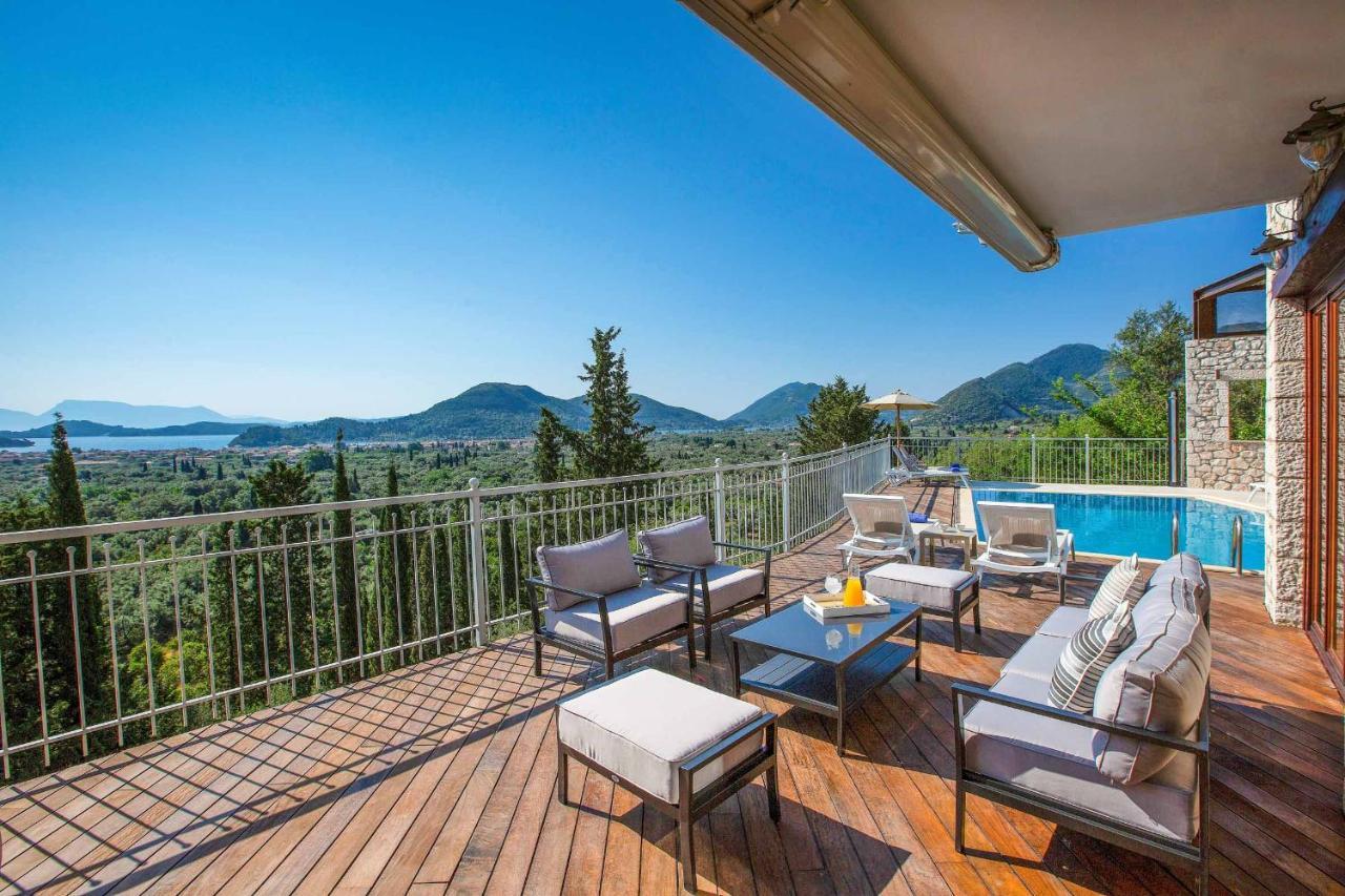 Villa Rachi Vathi  Exteriör bild