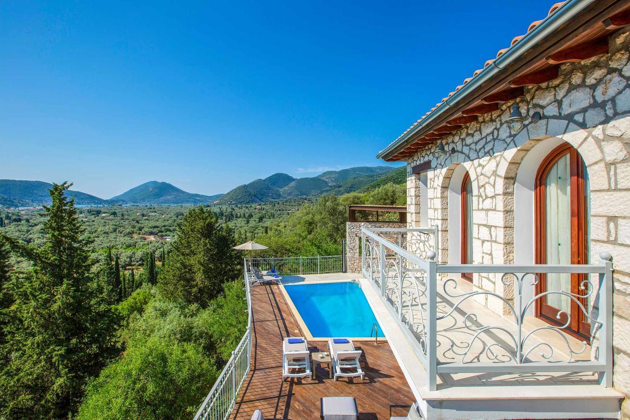 Villa Rachi Vathi  Exteriör bild